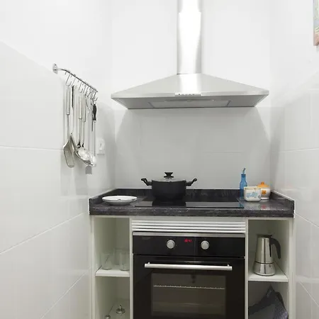 Singularstays Seu Catedral Apartment *